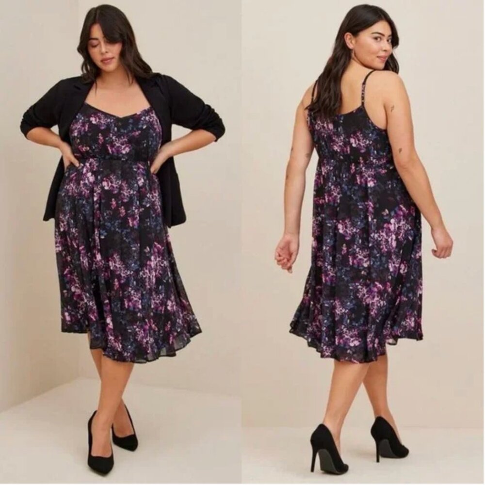 Torrid midi chiffon pleated dress